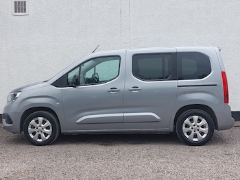 Used Vauxhall Combo Life 2022 for sale - 75152467: Photo