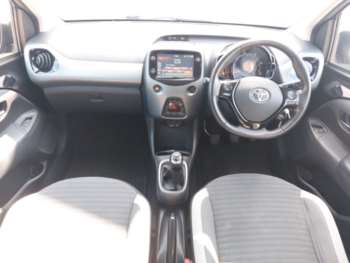 Used Toyota AYGO 2018 for sale - 74647575: Photo