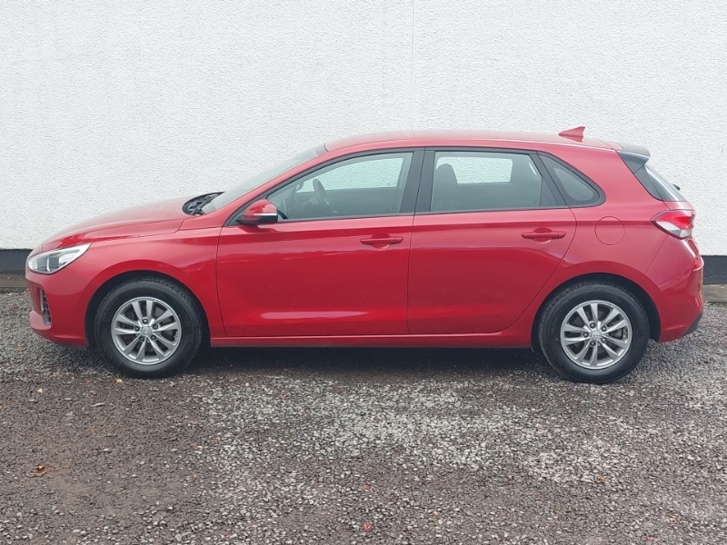 Used Hyundai i30 2018 for sale - 76393015: Photo 4