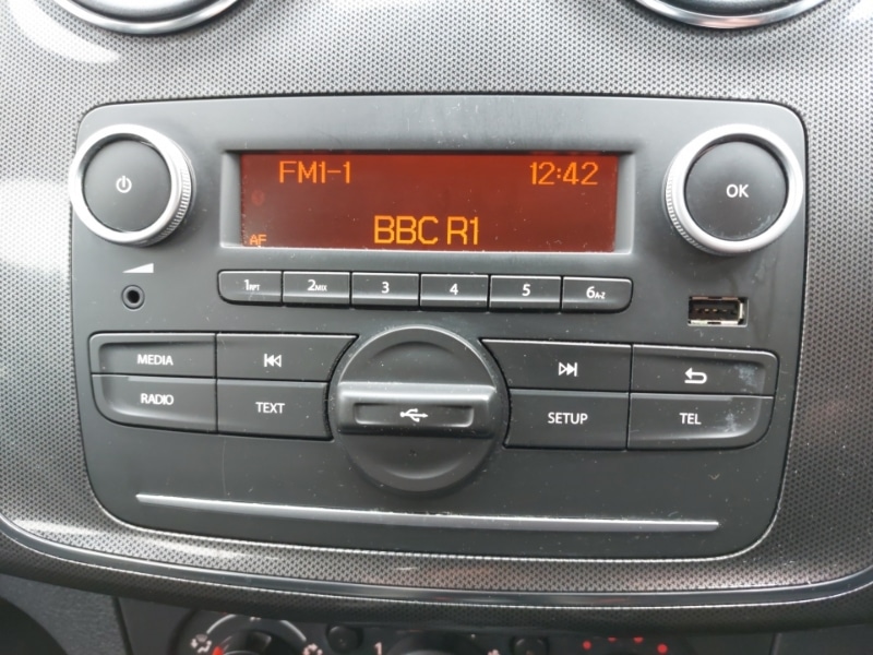 Used Dacia Sandero Stepway 2017 for sale - 77751796: Photo 10