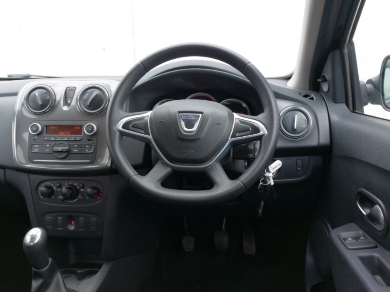 Used Dacia Sandero Stepway 2017 for sale - 77751796: Photo 7