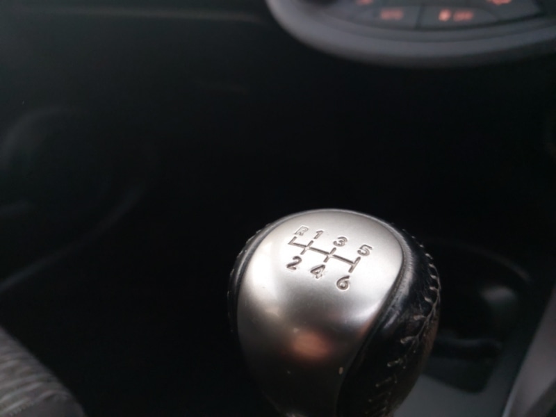 Used Toyota Yaris 2014 for sale - 76471653: Photo 15