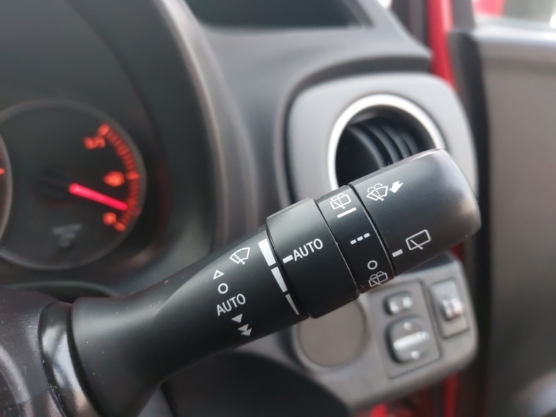 Used Toyota Yaris 2014 for sale - 76471653: Photo 19