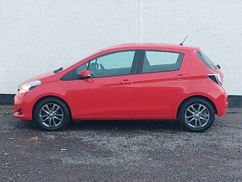 Used Toyota Yaris 2014 for sale - 76471653: Photo