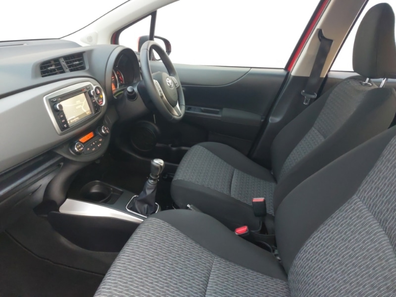 Used Toyota Yaris 2014 for sale - 76471653: Photo 5