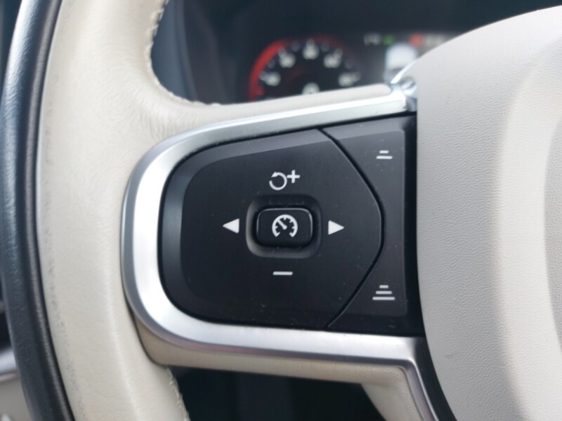 Used Volvo XC60 2019 for sale - 77531281: Photo 14