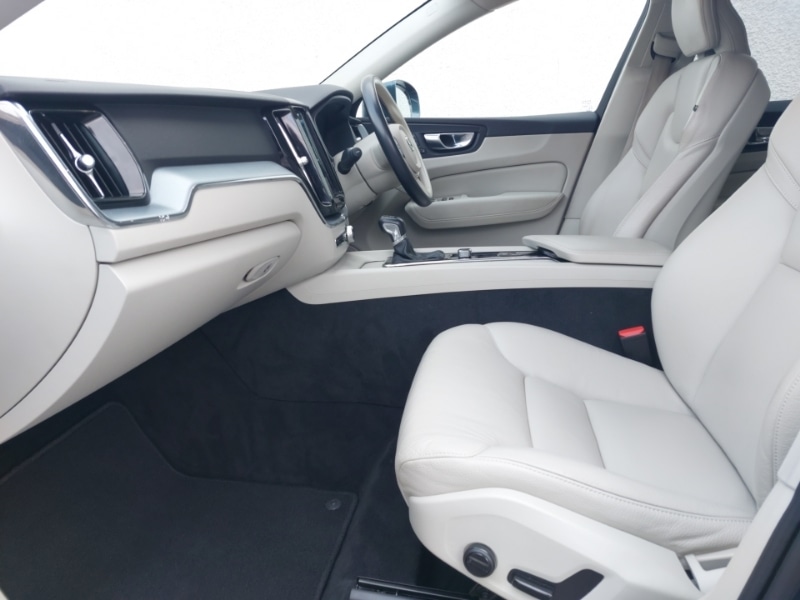 Used Volvo XC60 2019 for sale - 77531281: Photo 5