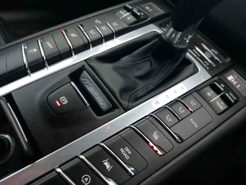 Used Porsche Macan 2018 for sale - 77509074: Photo 12