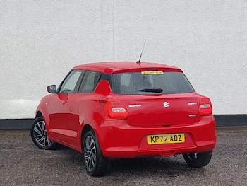 Used Suzuki Swift 2022 for sale - 79368257: Photo