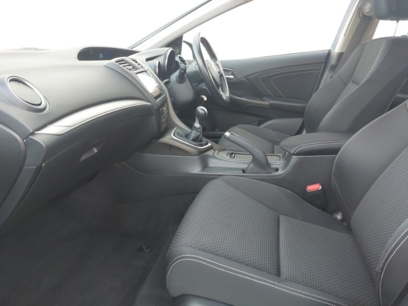 Used Honda Civic 2016 for sale - 76964187: Photo 5