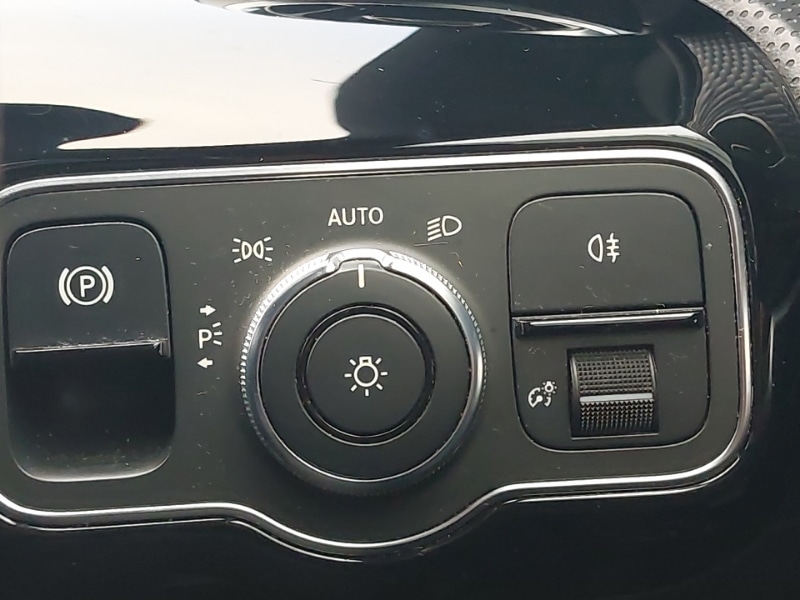 Used Mercedes-Benz A-Class 2019 for sale - 76970271: Photo 17