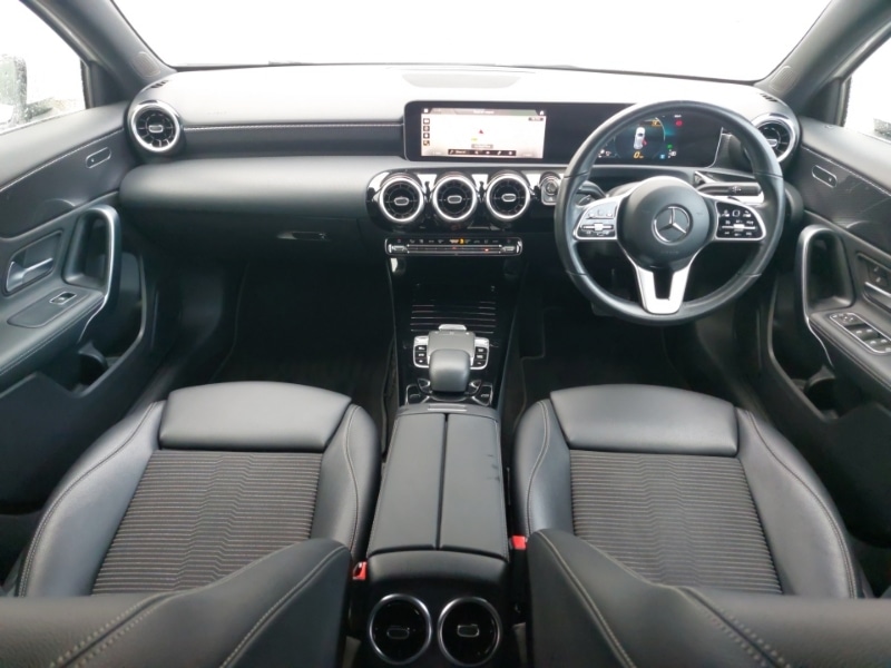 Used Mercedes-Benz A-Class 2019 for sale - 76970271: Photo 2