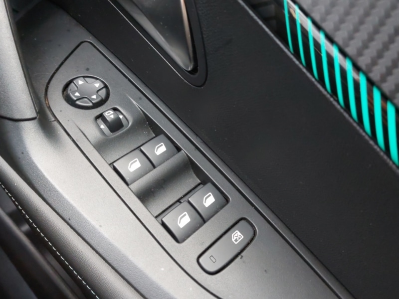 Used Peugeot 2008 2022 for sale - 76975117: Photo 19