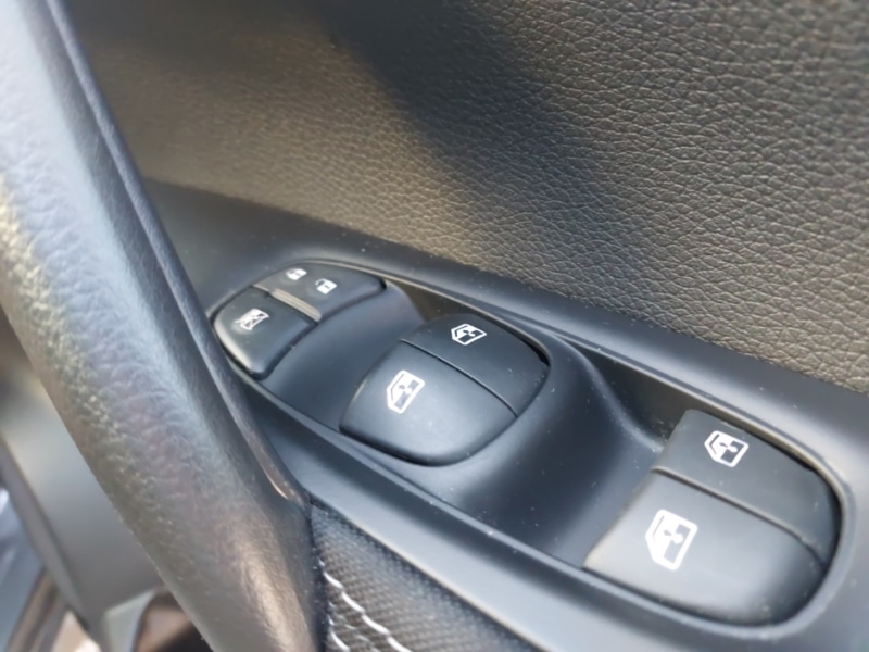 Used Nissan Qashqai 2017 for sale - 76628660: Photo 13