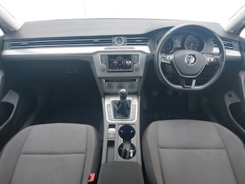 Used Volkswagen Passat 2015 for sale - 78972858: Photo