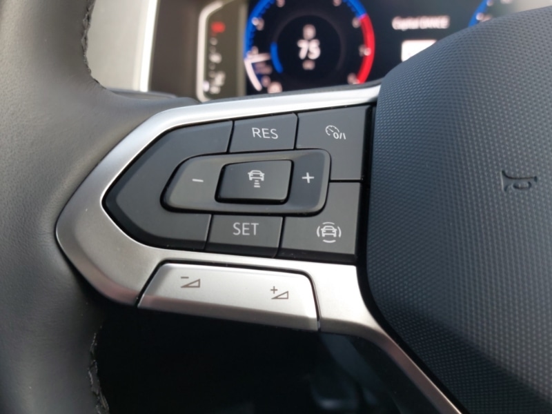 Used Volkswagen T-Roc 2024 for sale - 77544415: Photo 13