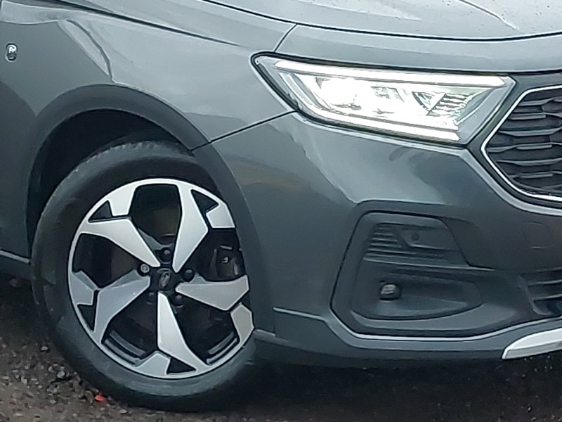 Used Ford Tourneo Connect 2023 for sale - 76879934: Photo 9