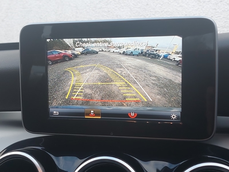 Used Mercedes-Benz C Class 2017 for sale - 76721369: Photo 10