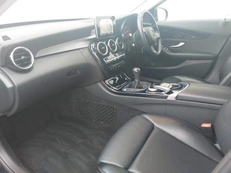 Used Mercedes-Benz C Class 2017 for sale - 76721369: Photo 5