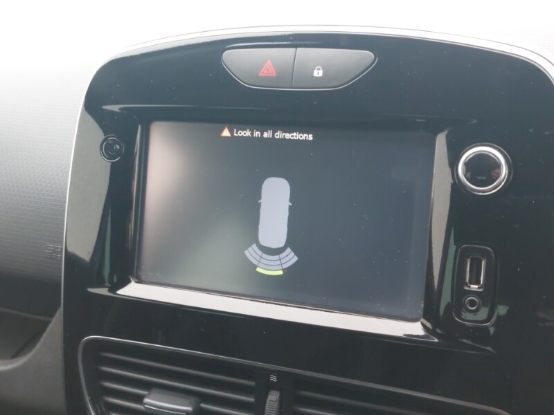 Used Renault Clio 2018 for sale - 77183699: Photo 12