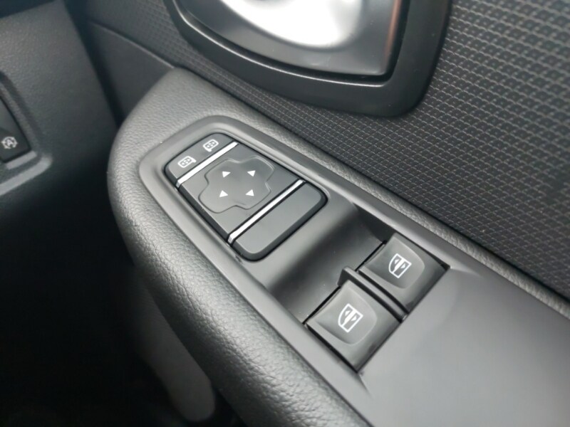 Used Renault Clio 2018 for sale - 77183699: Photo 13