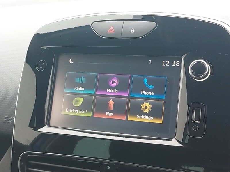 Used Renault Clio 2018 for sale - 77183699: Photo 14