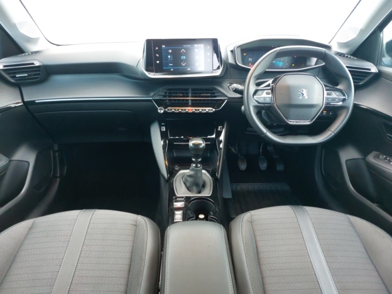 Used Peugeot 208 2021 for sale - 76983447: Photo 2