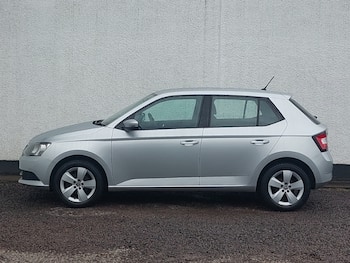 Used Skoda Fabia 2015 for sale - 79597708: Photo