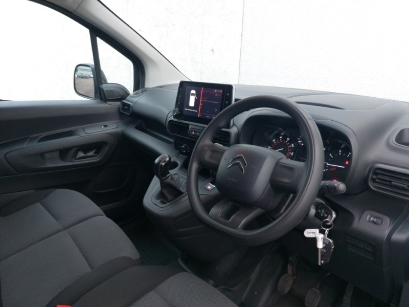 Used Citroen Berlingo 2020 for sale - 77047180: Photo 2