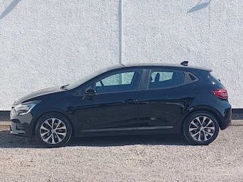 Used Renault Clio 2023 for sale - 79139213: Photo