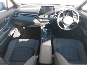 Used Toyota C-HR 2023 for sale - 78326670: Photo