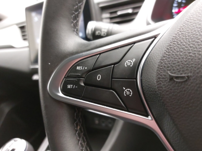 Used Renault Captur 2020 for sale - 76435273: Photo 15