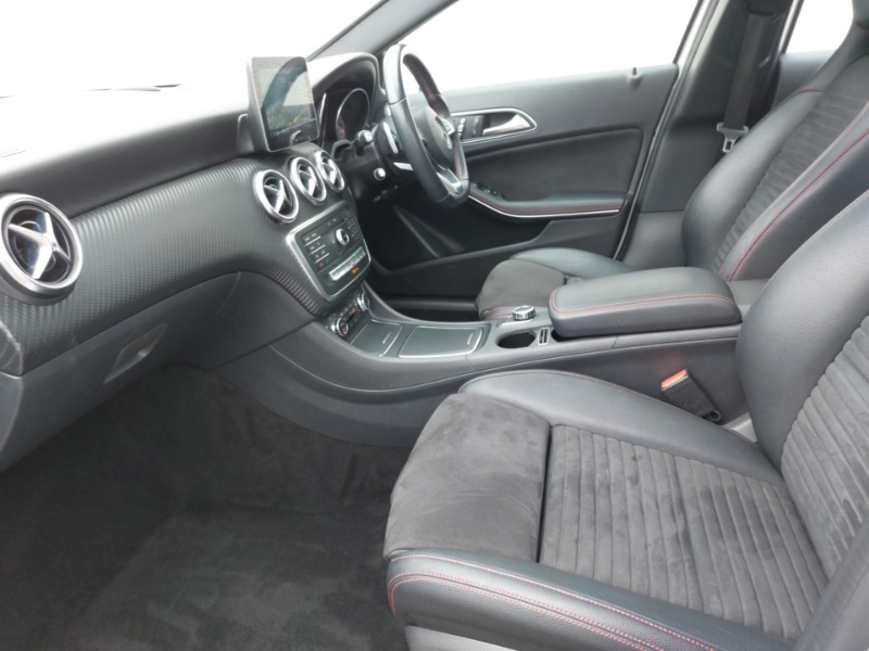 Used Mercedes-Benz A-Class 2017 for sale - 77751544: Photo 5