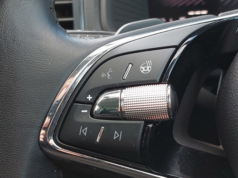 Used Skoda Karoq 2023 for sale - 78013260: Photo 13