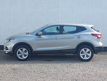 Used Nissan Qashqai 2018 for sale - 76518712: Photo