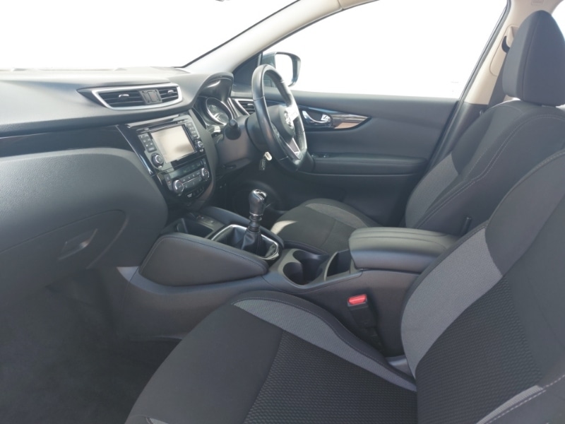 Used Nissan Qashqai 2018 for sale - 76518712: Photo 5