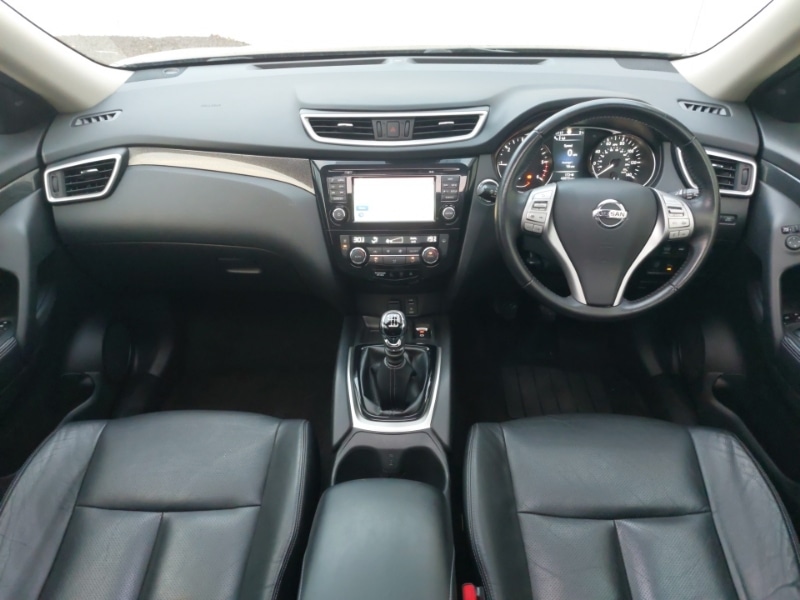 Used Nissan X-Trail 2017 for sale - 77389322: Photo 2