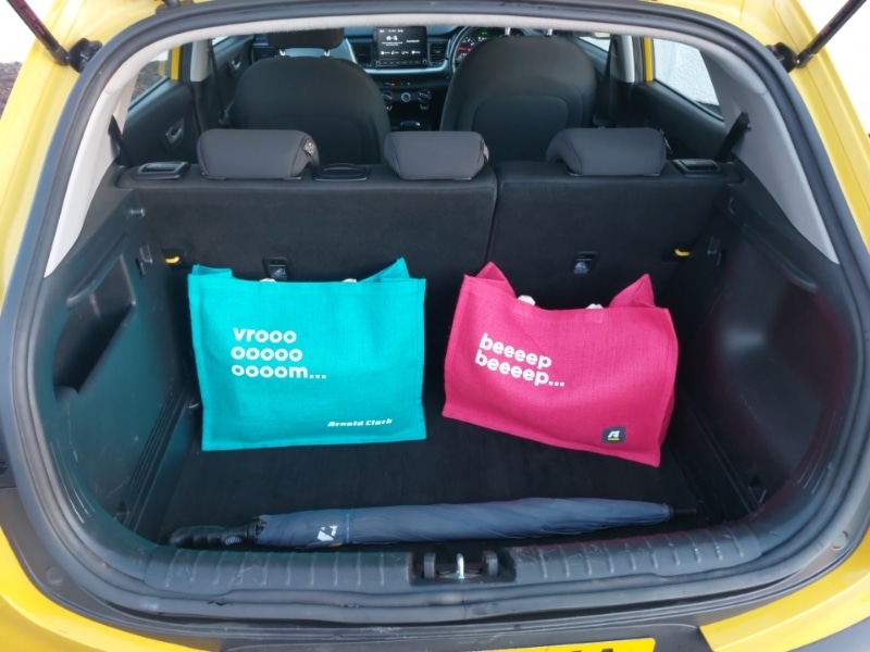 Used Kia Stonic 2022 for sale - 76924819: Photo 8