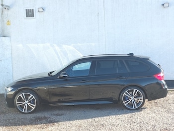 Used BMW 3 Series 2015 for sale - 77717279: Photo