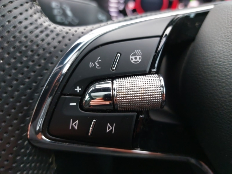 Used Skoda Karoq 2021 for sale - 77922860: Photo 16