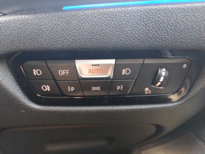 Used BMW 3 Series 2019 for sale - 77183702: Photo 14