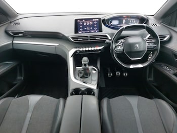 Used Peugeot 3008 2019 for sale - 76478458: Photo