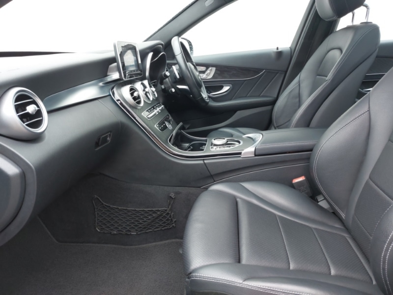 Used Mercedes-Benz C Class 2018 for sale - 77922862: Photo 5