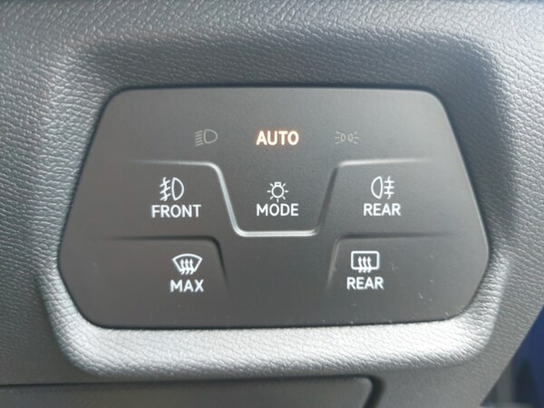 Used SEAT Leon 2021 for sale - 75976889: Photo 15