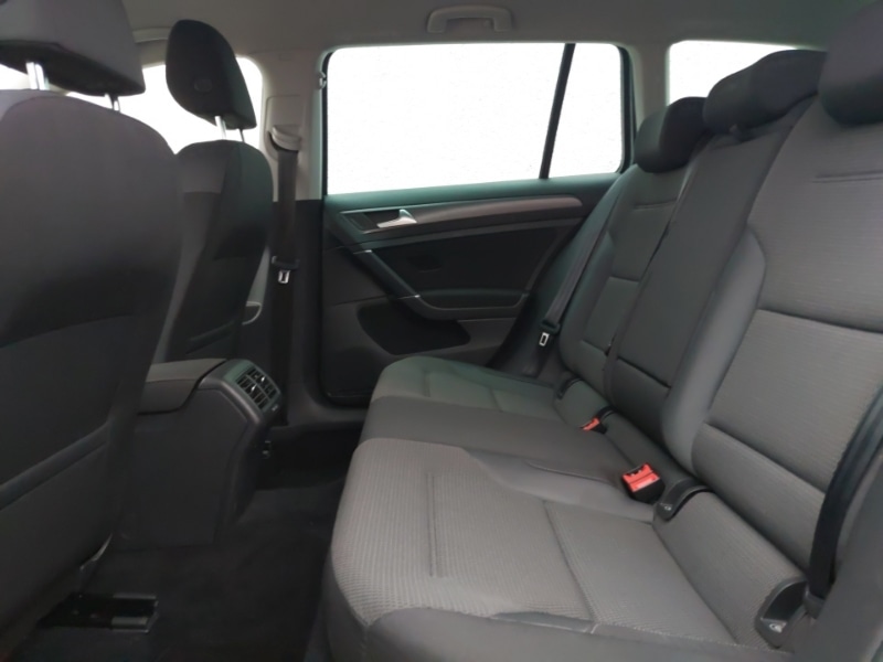 Used Volkswagen Golf 2020 for sale - 77822989: Photo 6