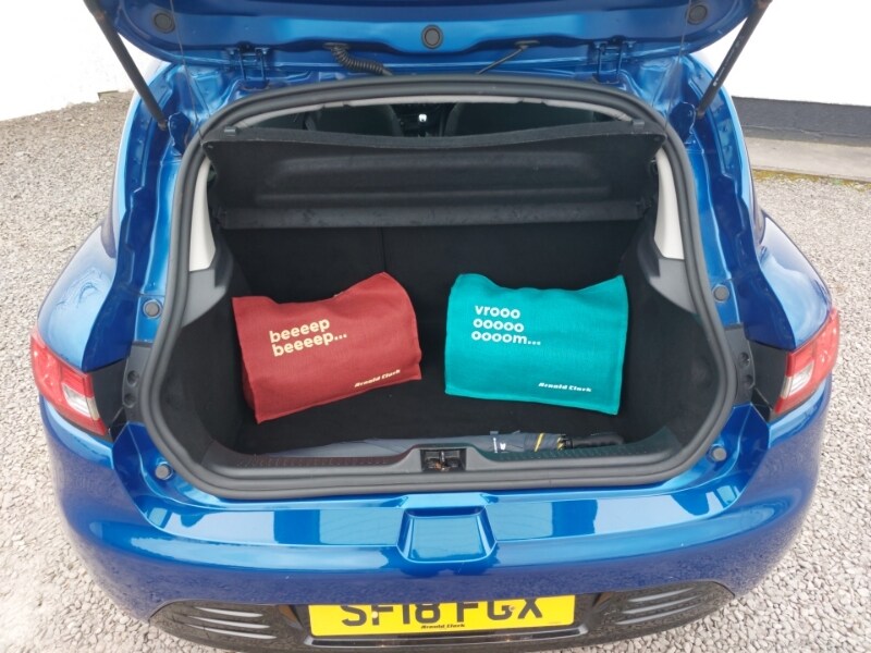 Used Renault Clio 2018 for sale - 78054484: Photo 8