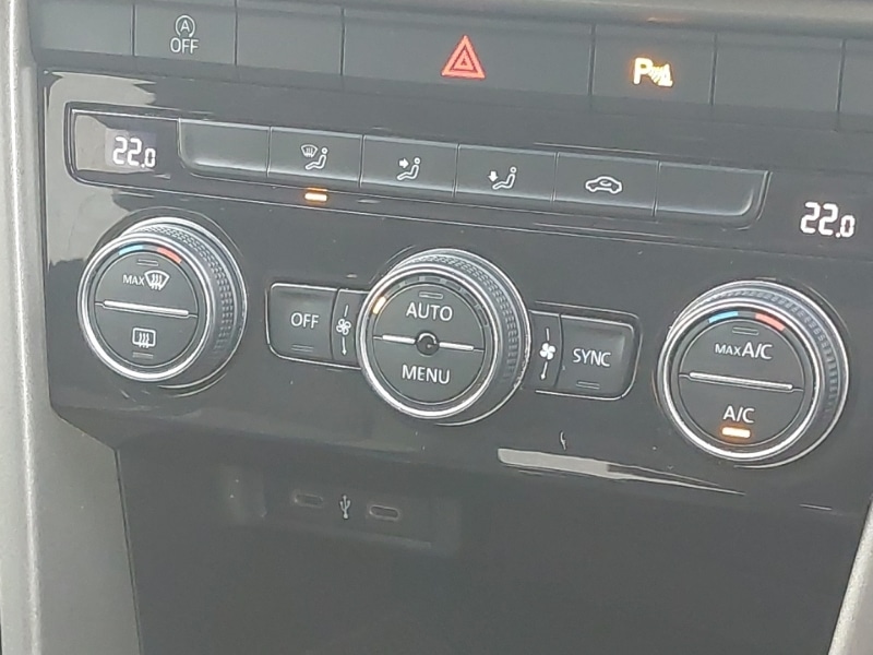 Used Volkswagen T-Roc 2020 for sale - 77491717: Photo 12