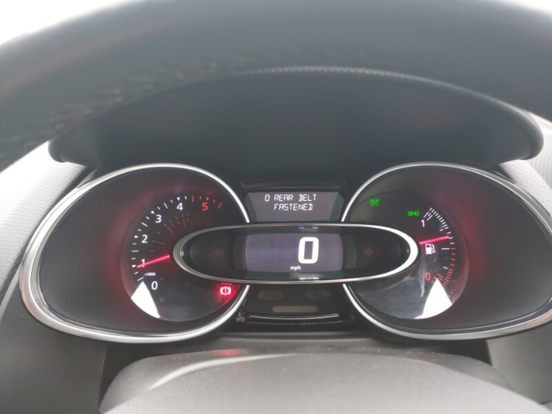 Used Renault Clio 2017 for sale - 76757493: Photo 12