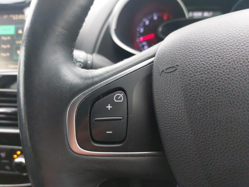 Used Renault Clio 2017 for sale - 76757493: Photo 13