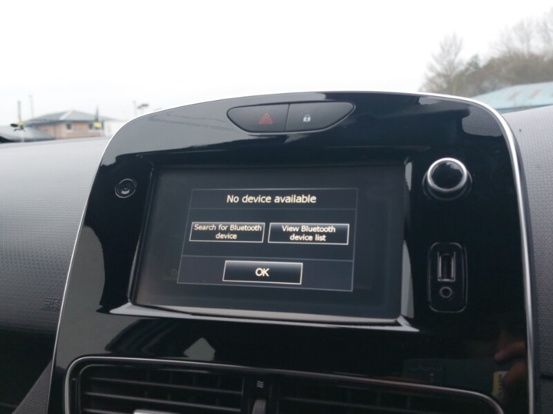 Used Renault Clio 2017 for sale - 76757493: Photo 15